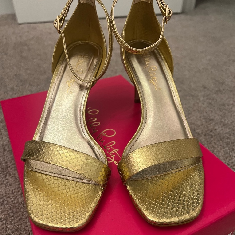 Gold Lilly 2.5 heel size 8 NATLIE SANDAL